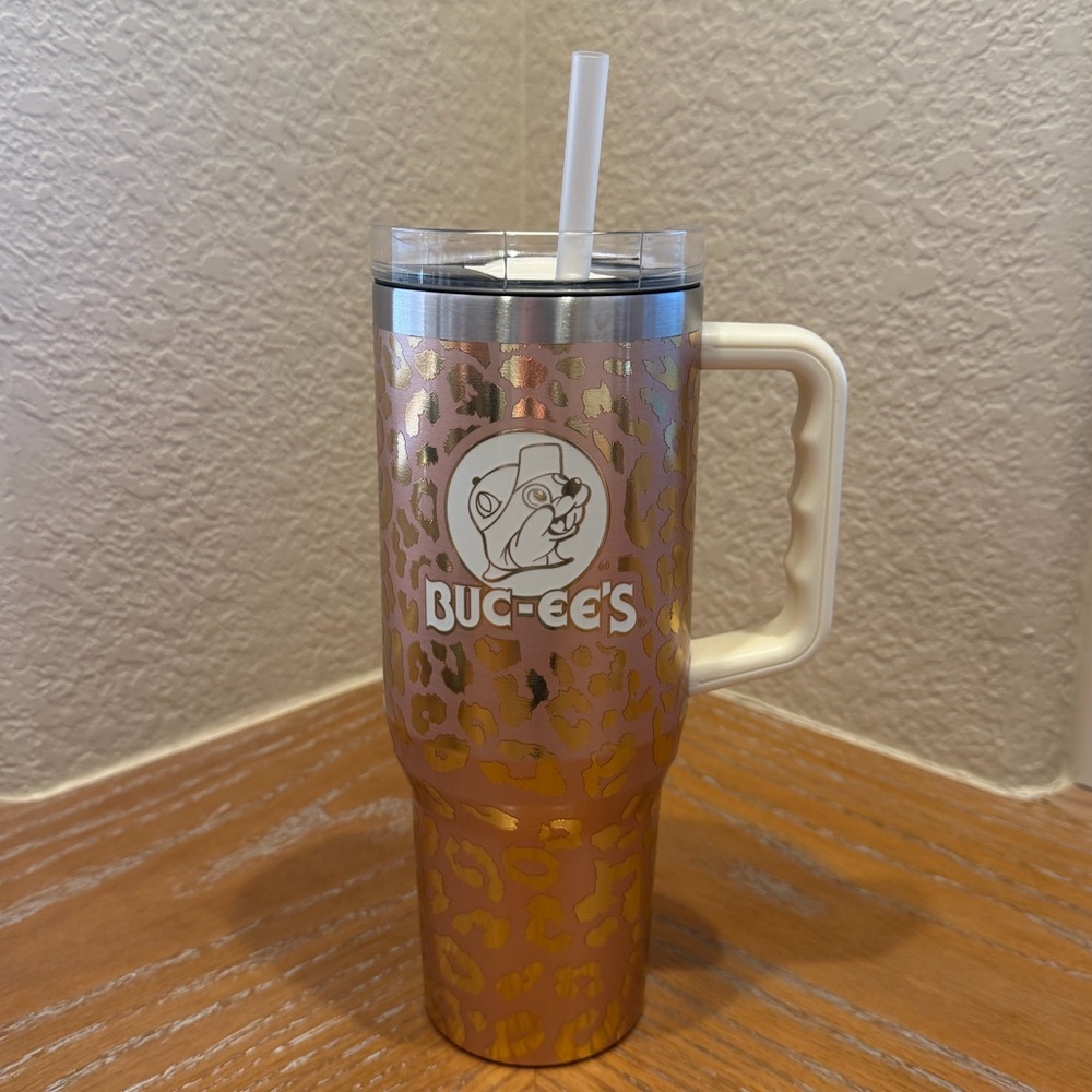 Buc-ee’s Yukon Outfitters Rose Gold Leopard Print 40oz Tumbler
